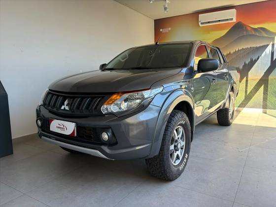 MITSUBISHI L200 TRITON 2.4 16V TURBO DIESEL GL CD 4X4 MANUAL